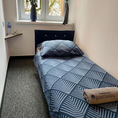 Topolove Rooms & Apartments クラクフ エクステリア 写真