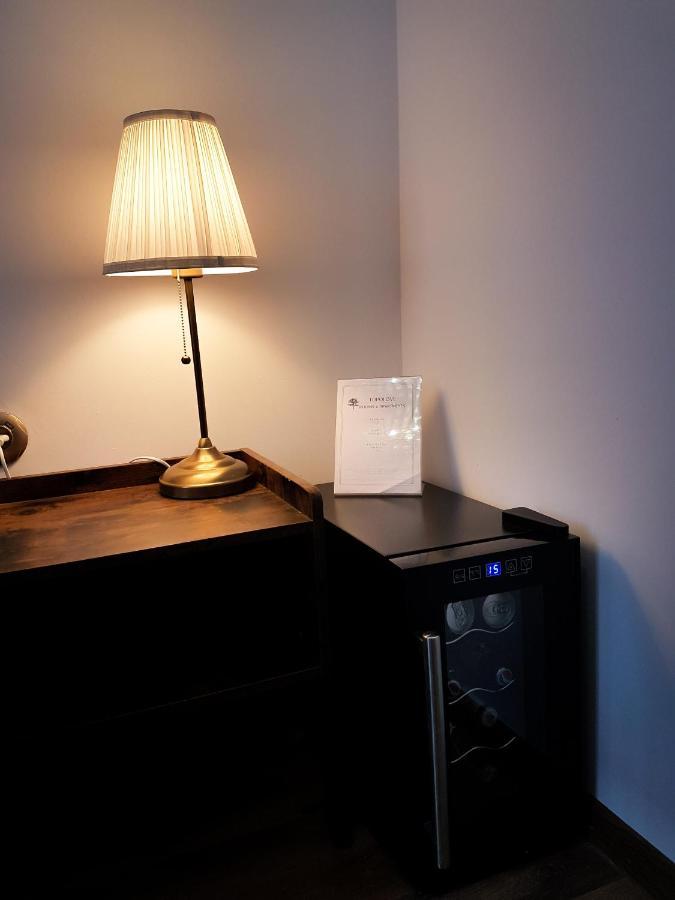 Topolove Rooms & Apartments クラクフ エクステリア 写真