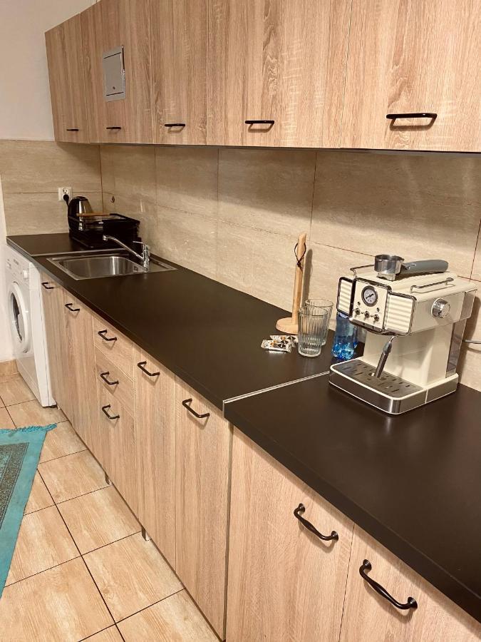 Topolove Rooms & Apartments クラクフ エクステリア 写真
